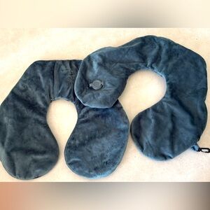 ⭐️5/$15! Plush Inflatable Travel Neck Pillows